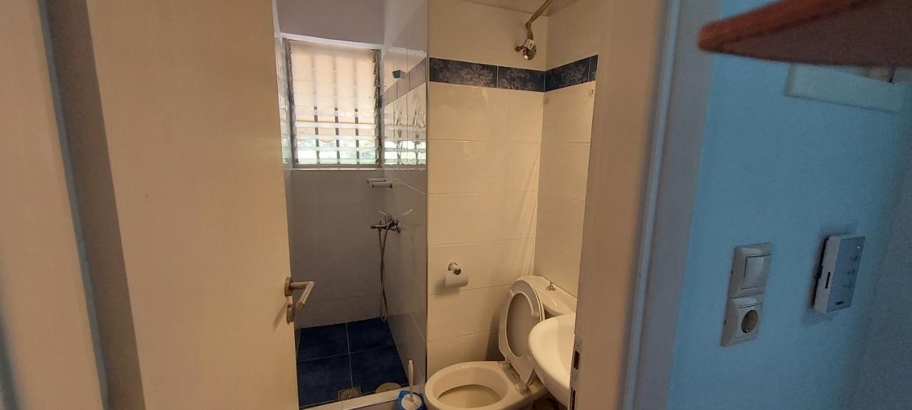 Oikika B10 Apartamento Loútsa Exterior foto
